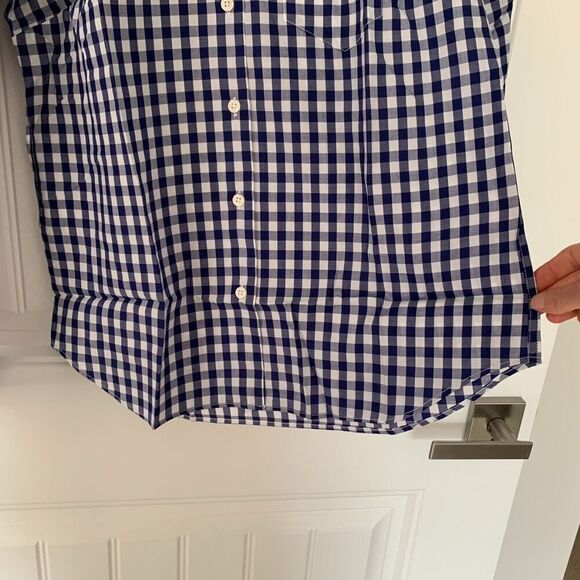 Untuckit Top 4 - Picture 10 of 12